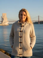 Woolen knit coat with hood