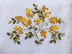 100% Cotton hand or dish towel with raised floral embroidery - 50 x 70 cm - Made in Portugal